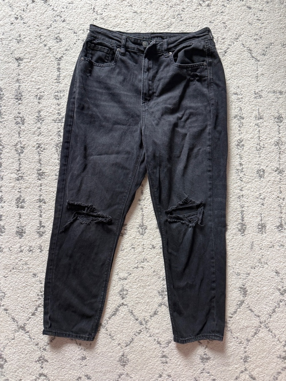 American Eagle Outfitters Black Distressed Boyfriend Jeans